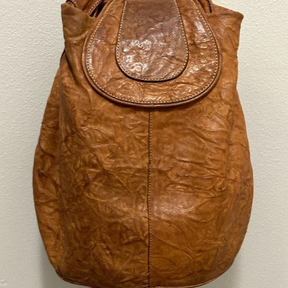 HOGAN Dist. COGNAC Imp. Crinkled LTR Handbag-Pre Owned Vintage**** - Picture 8 of 16
